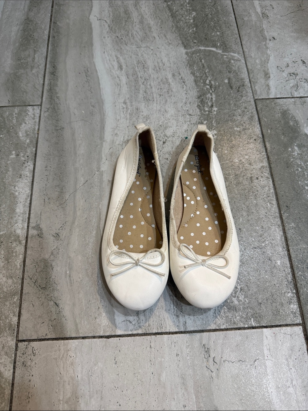 Cat & Jack Cream Bow Ballet Flats